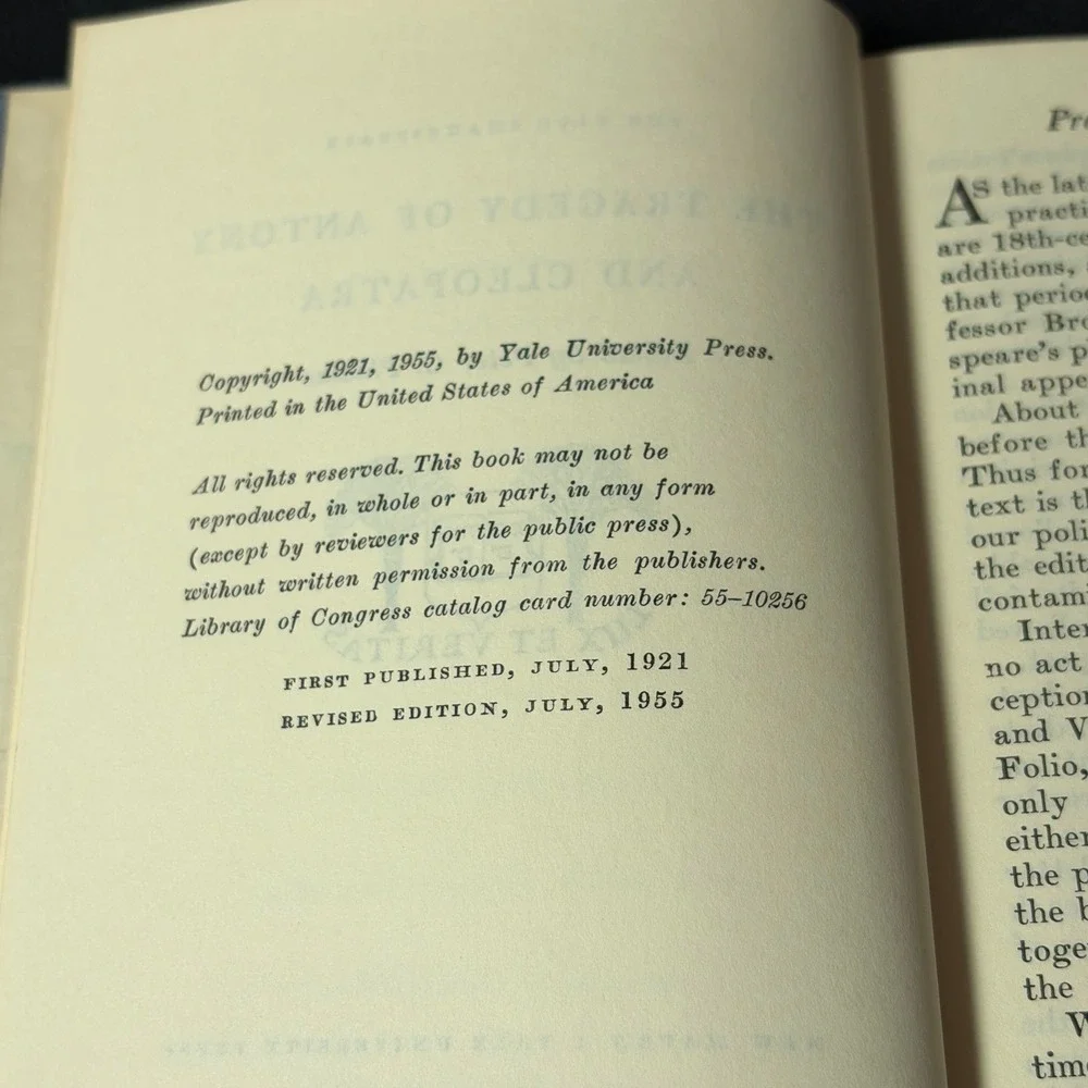 The Yale Shakespeare: The Tragedy of‎ Antony & Cleopatra - Phialas (HC, 1955)